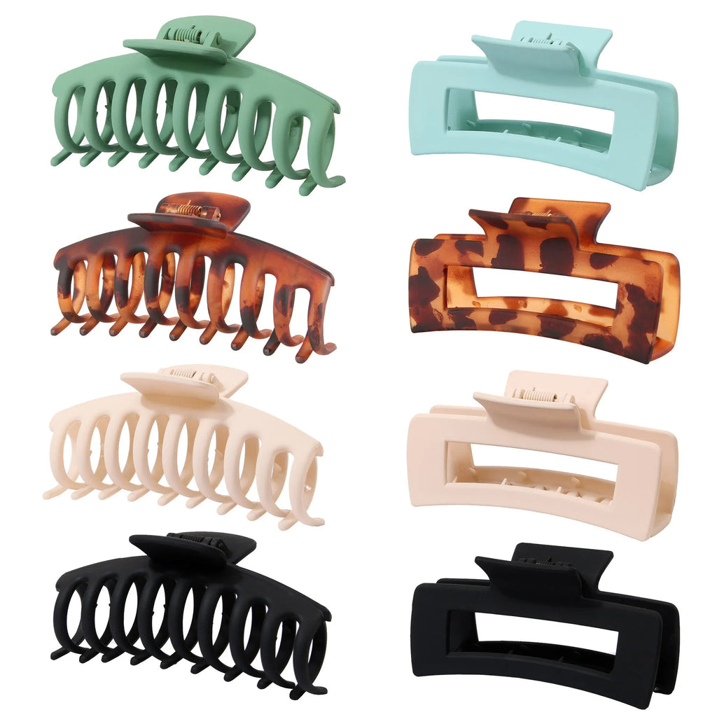 Six plastic hair clips with frosted grip and quadrilateral design in nude colour