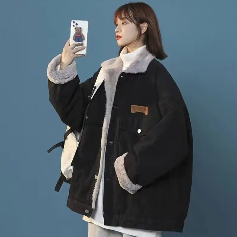 Hong Kong style denim jacket with lamb fur for women, blue, long sleeves, literary retro design
