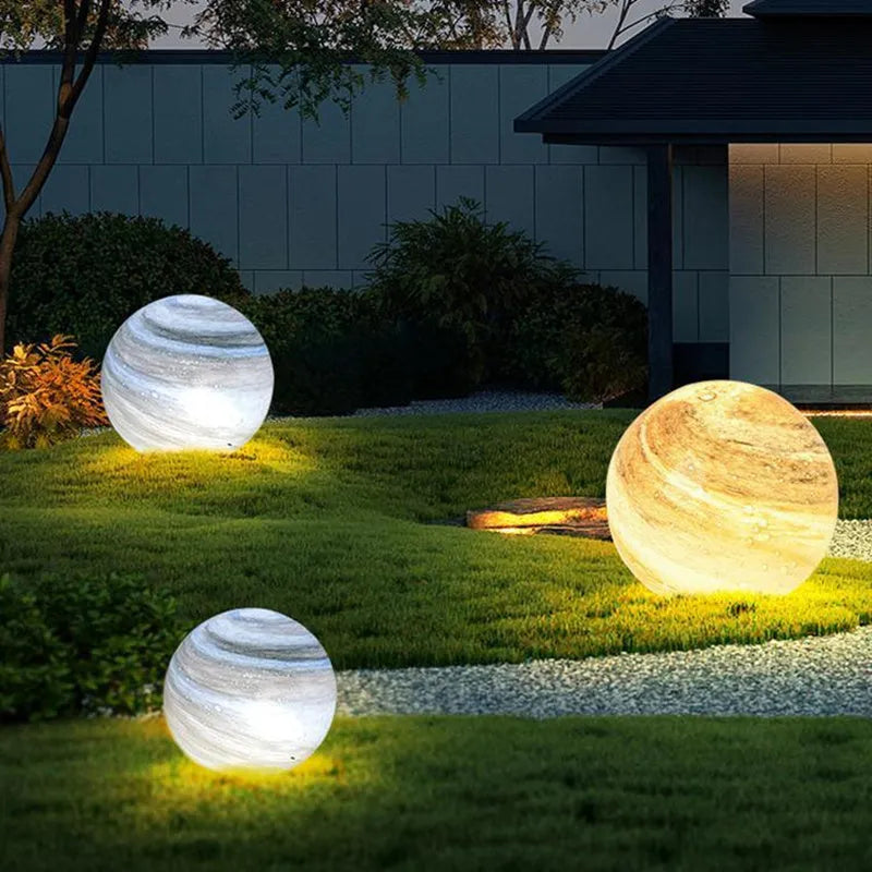 Solar lawn lamp in coffee colour with crystal and die cast aluminium body, height 25cm, for garden or villa lighting
