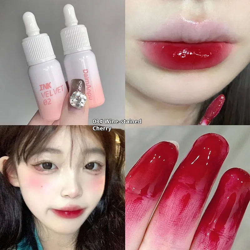 Mirror Lip Lacquer tube in moisturising formula with non-stick cup finish showing four colour options