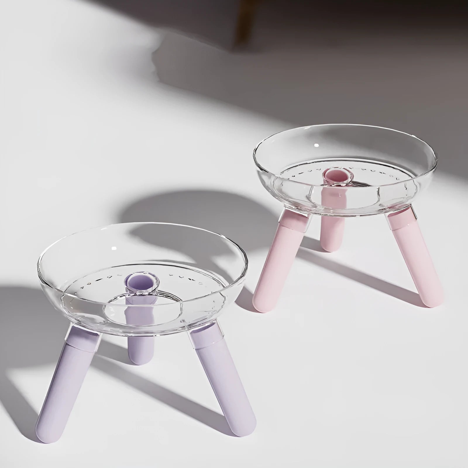 Triangle stable PC pet feeding bowl in transparent with 18.2cm diameter for cats and dogs