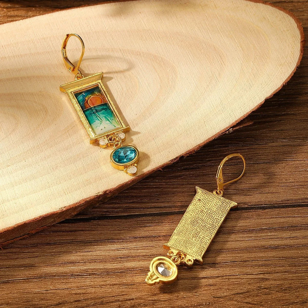 Gold retro simple and exaggerated earrings made from alloy with electroplating, one pair