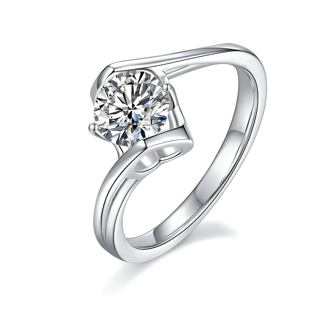 1 carat moissanite solitaire ring in S925 silver with platinum plating, sizes 5 to 9, GRA certificate and gift box