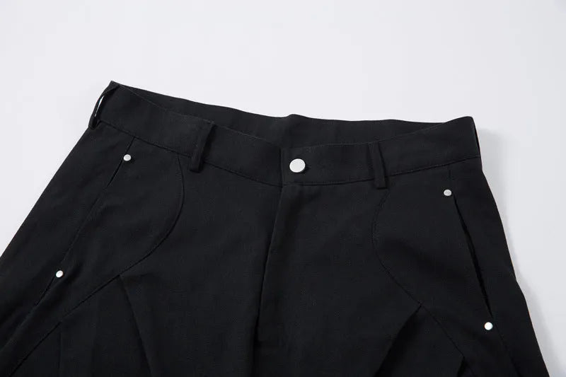 Black men's casual trousers with pleated machete design and wide-leg cut