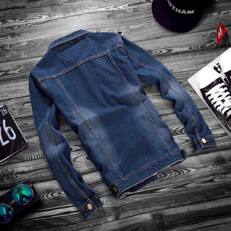 Men's casual denim jacket in dark blue with lapel collar and button decoration