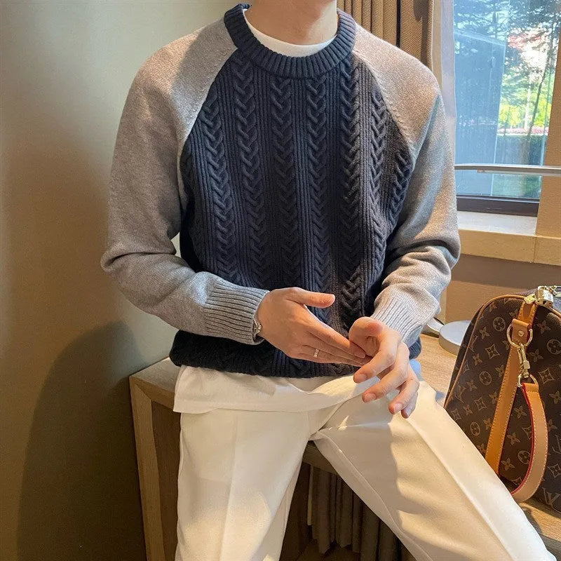 Men's thickened cable knit colour-blocked pullover sweater with long sleeves and round neck in apricot and blue