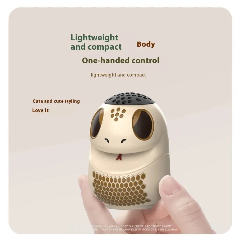 TK900 White wireless cartoon Bluetooth-compatible speaker with USB power, card insertion, lighting, waterproof and drop-resistant features
