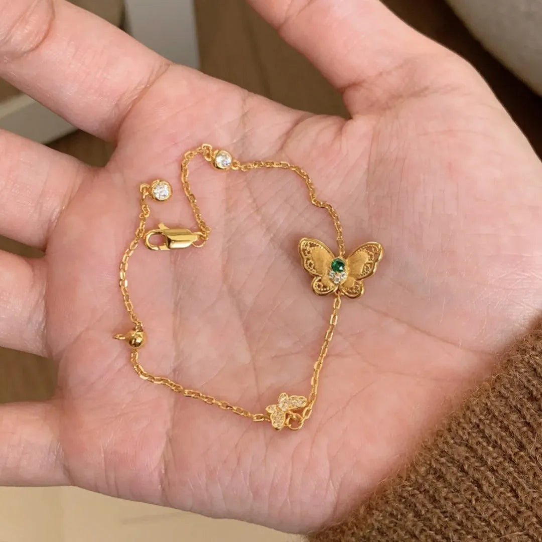 Gold copper hollow butterfly bracelet for women with wire-drawn finish and retro design