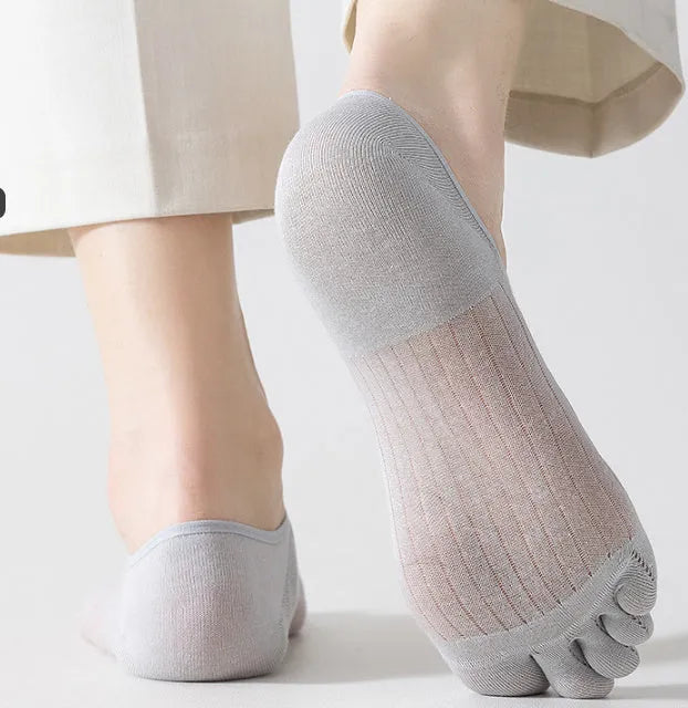 Modal cotton five-finger boat socks in ultra-thin breathable design for summer wear