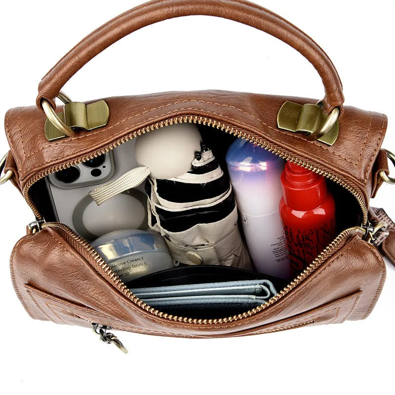 Gray one-shoulder crossbody bag for women with sandwich pockets and retro simple style