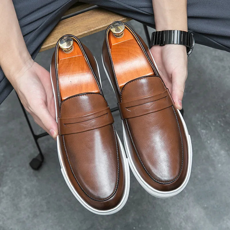Plus size men's board shoes in black or brown with artificial PU upper, flat heel, rubber sole, and round toe