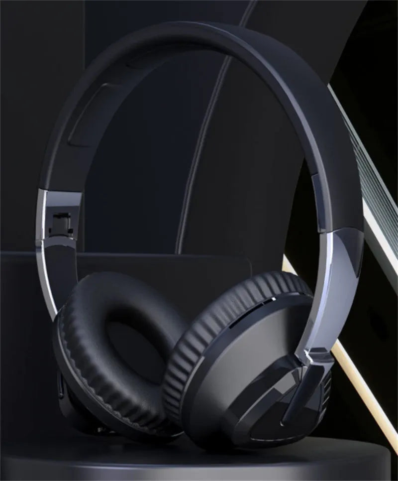 H3 wireless stereo headset with over-ear design in black colour showing ear cups and adjustable headband