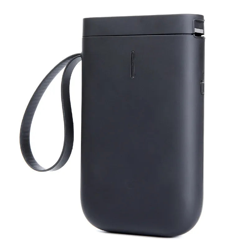 D11 Bluetooth thermal label printer in black, 203 dpi, compact 108x76x30mm design with rechargeable battery.