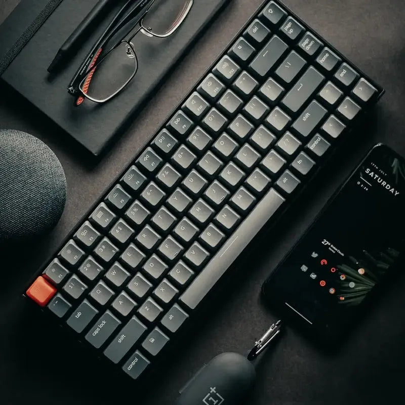 87-key mechanical keyboard with USB Bluetooth Type-C, green brown red shaft options, white light basic model