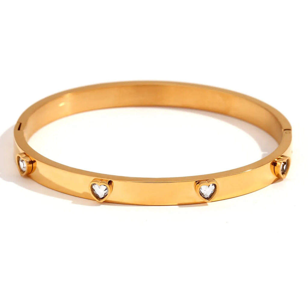 Women's stainless steel bracelet with micro-inlaid peach heart design in golden-lvzuan colour