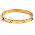 Women's stainless steel bracelet with micro-inlaid peach heart design in golden-lvzuan colour
