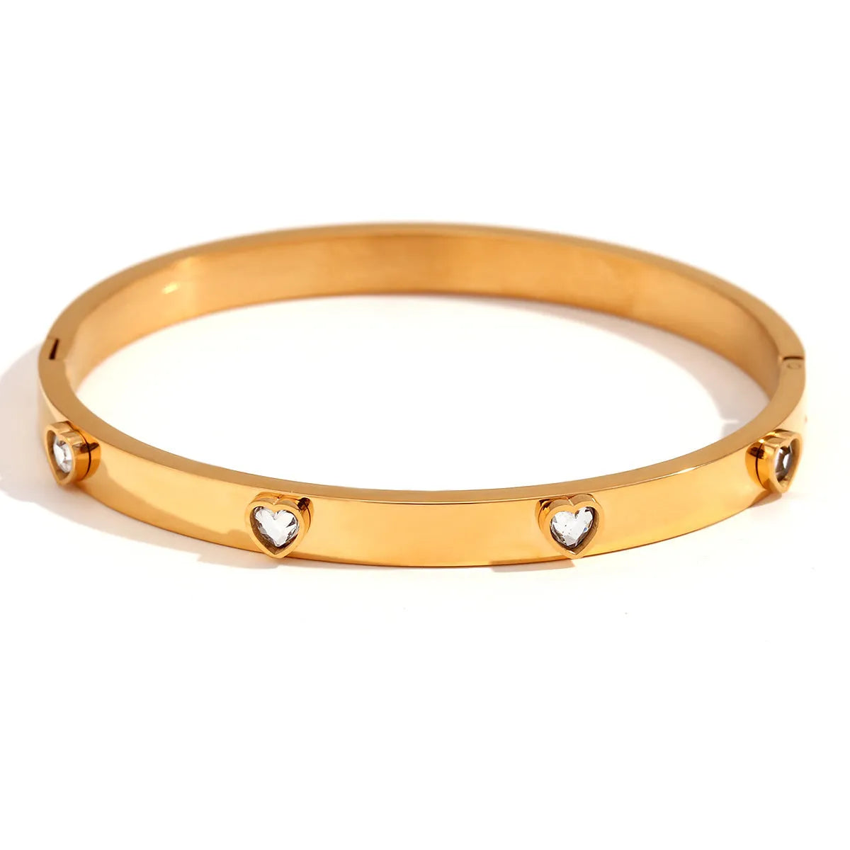 Women's stainless steel bracelet with micro-inlaid peach heart design in golden-lvzuan colour
