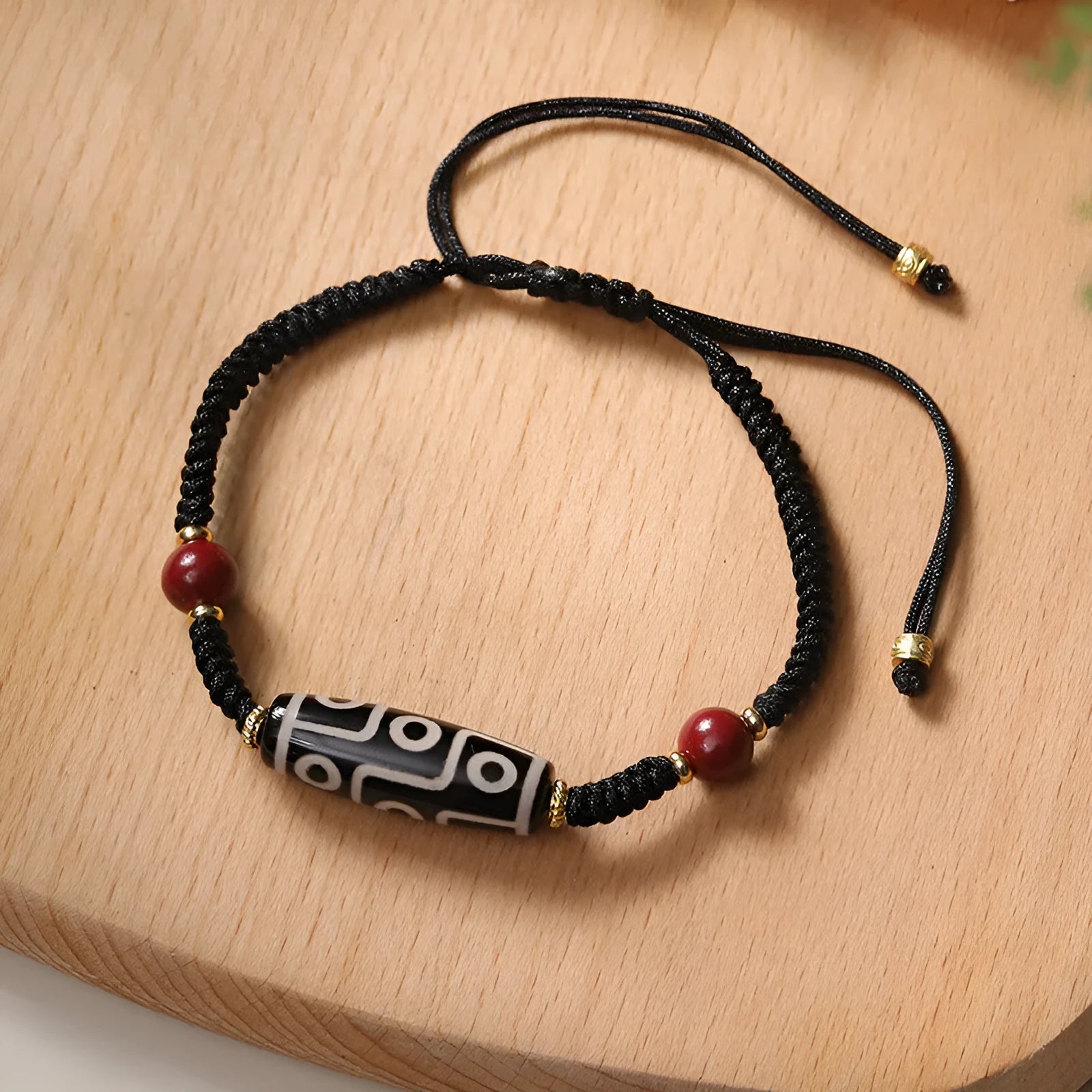 Traditional Tibetan agate Dzi bead bracelet with adjustable shrinkable band for men
