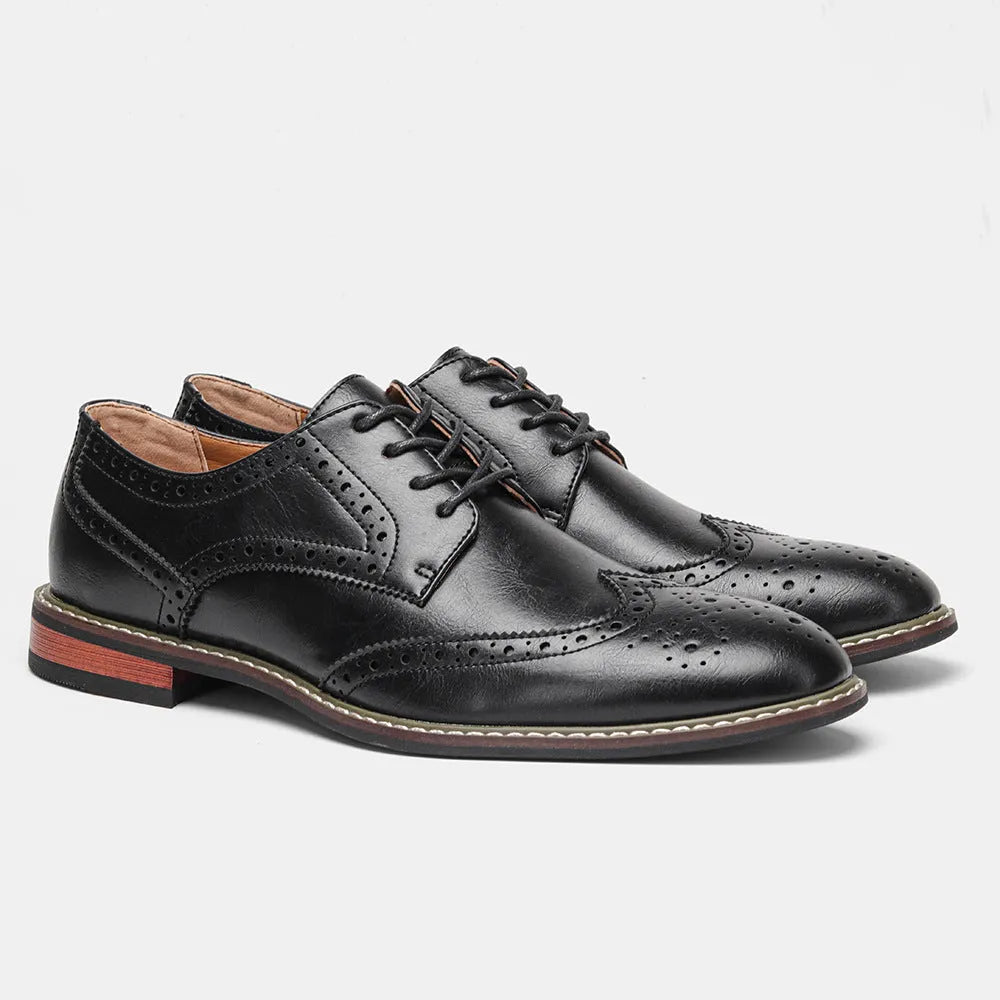 Classic brogue business shoes for men, solid colour, artificial PU upper, rubber sole, front lace-up, low heel