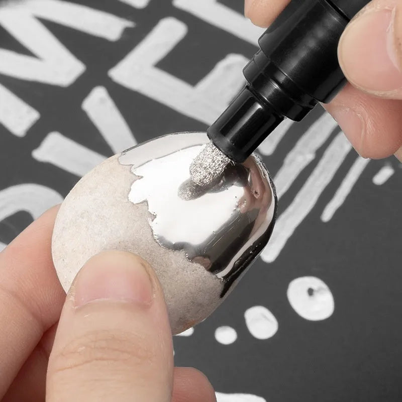 Waterproof mirror marker pen with plastic cap, shown with 1mm and 2mm tip size options.