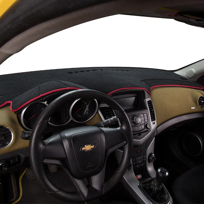 Black silicone dashboard pad with coloured edge trim for Toyota Prado instrument panel