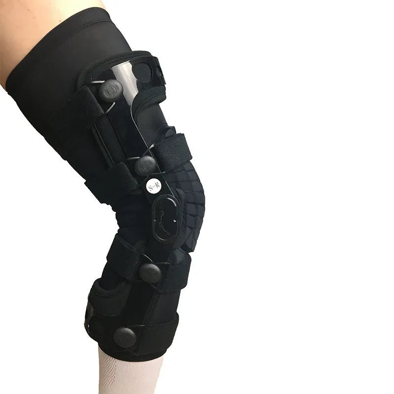 Black anterior ligament knee pad supporter shown with left and right leg size tags.