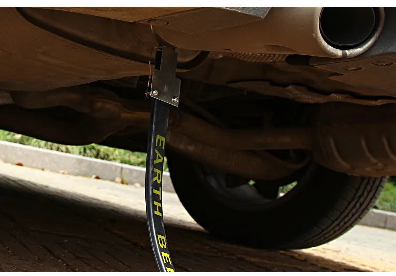 Black car electrostatic grounding strap, 370mm long, for dissipating static electricity from vehicles.