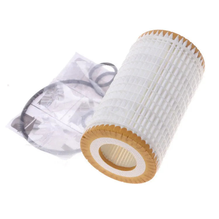 HU718 5X oil filter with wire wound element and 10mm connections for lubricating oil filtration