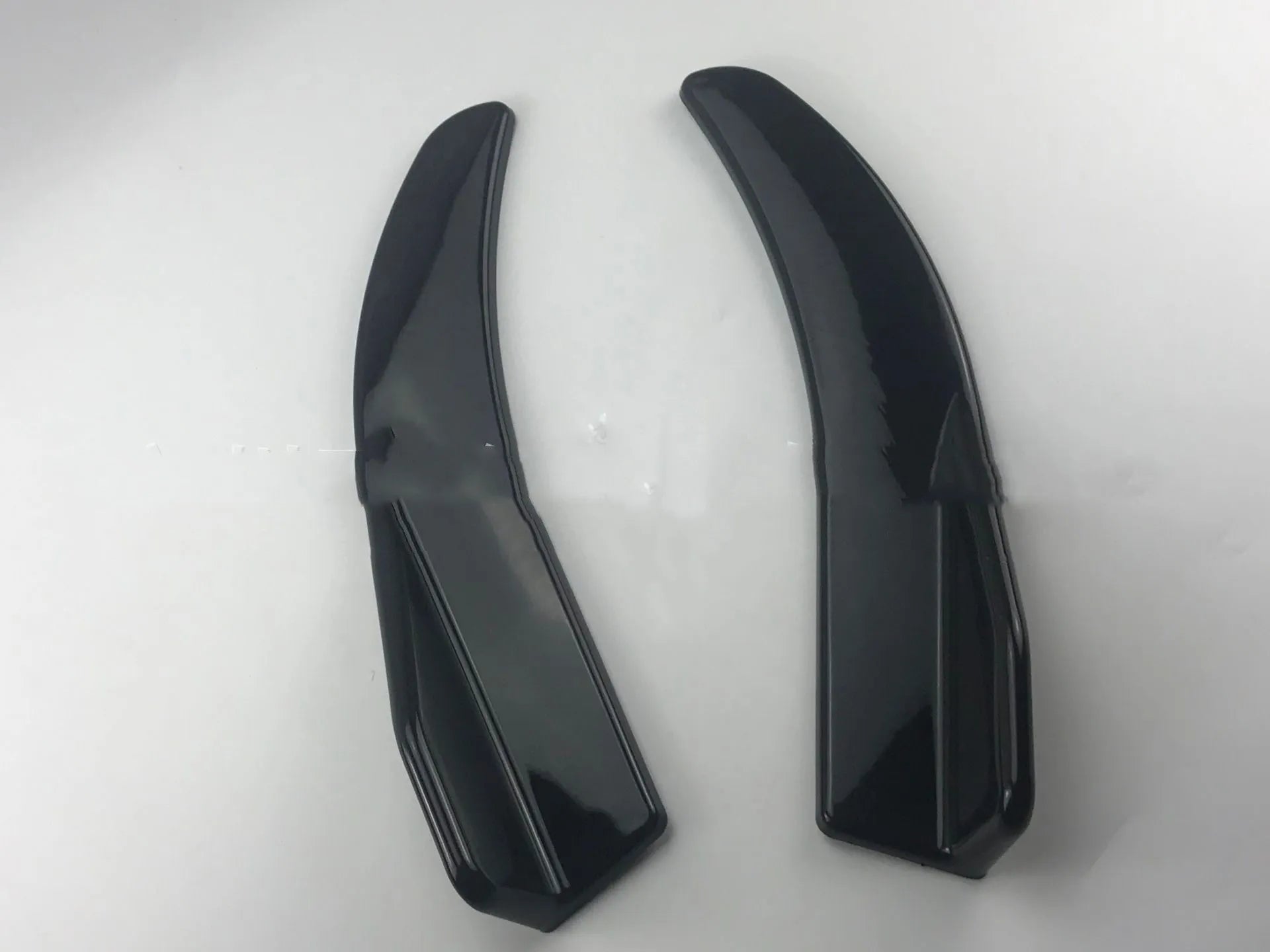 ABS car deflector lights with carbon fibre finish for front and rear installation on General Motors vehicles