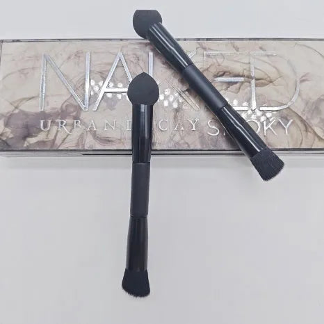 Double-headed miter sponge concealer brush with black wooden handle and artificial fibre heads