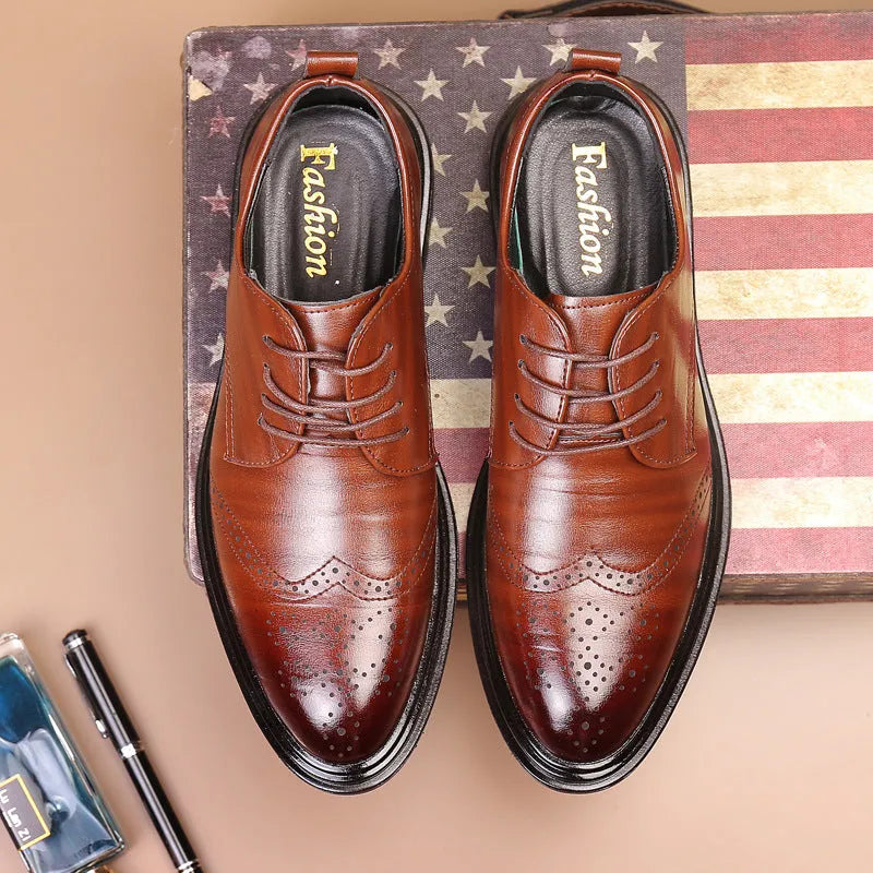 Men's anti-slip dress shoes with leather lining, rubber sole, square heel, round toe and embossed grid pattern, sizes 38-45