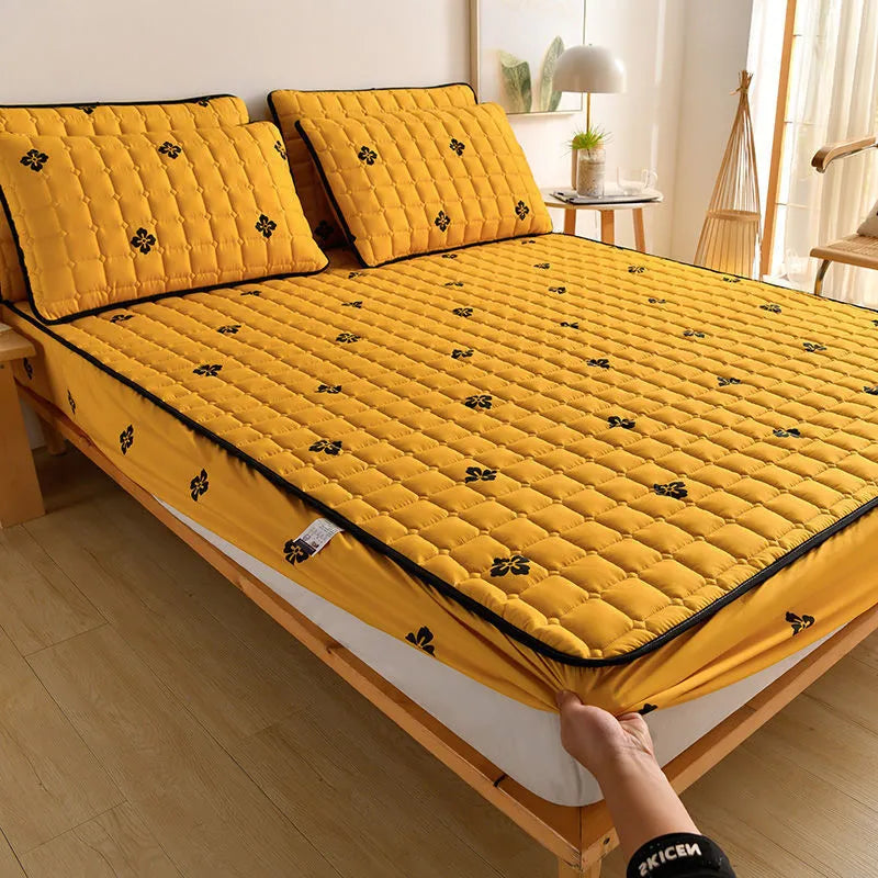 Dust-proof brushed fabric mattress cover in size 150x200cm with fitted sheet style and matching pillowcase