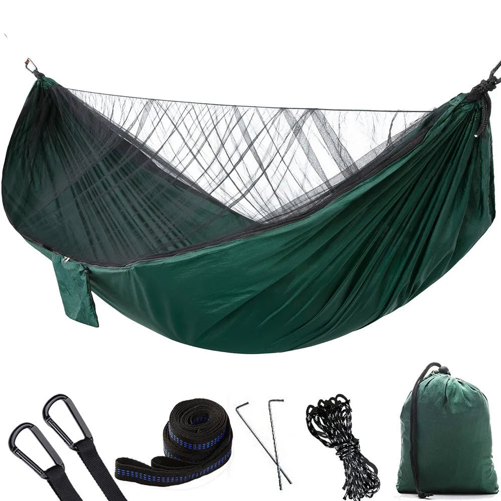 Anti-mosquito outdoor camping hammock in nylon, 290 x 140 cm, 200 kg capacity, outdoor setting