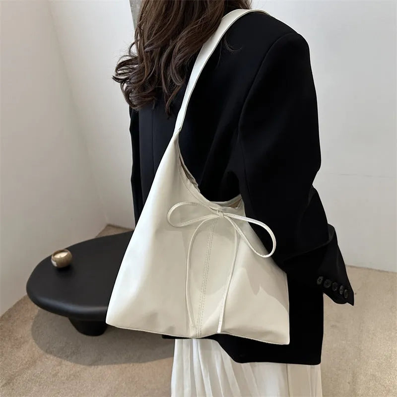 PU large capacity horizontal square shoulder bag with sewing thread detail in black