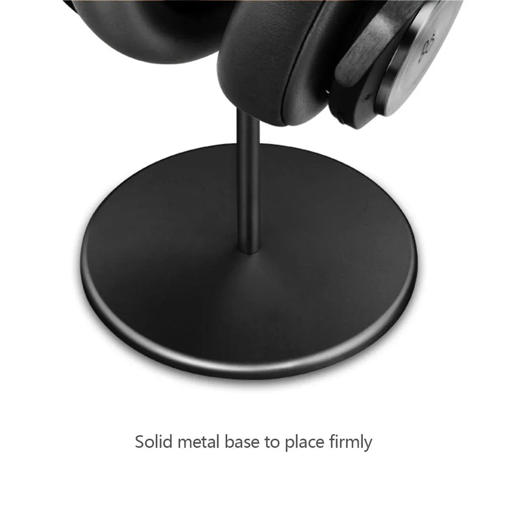 Metal earphone holder in aviation aluminium with CNC finish and anodised black, grey, or silver surface