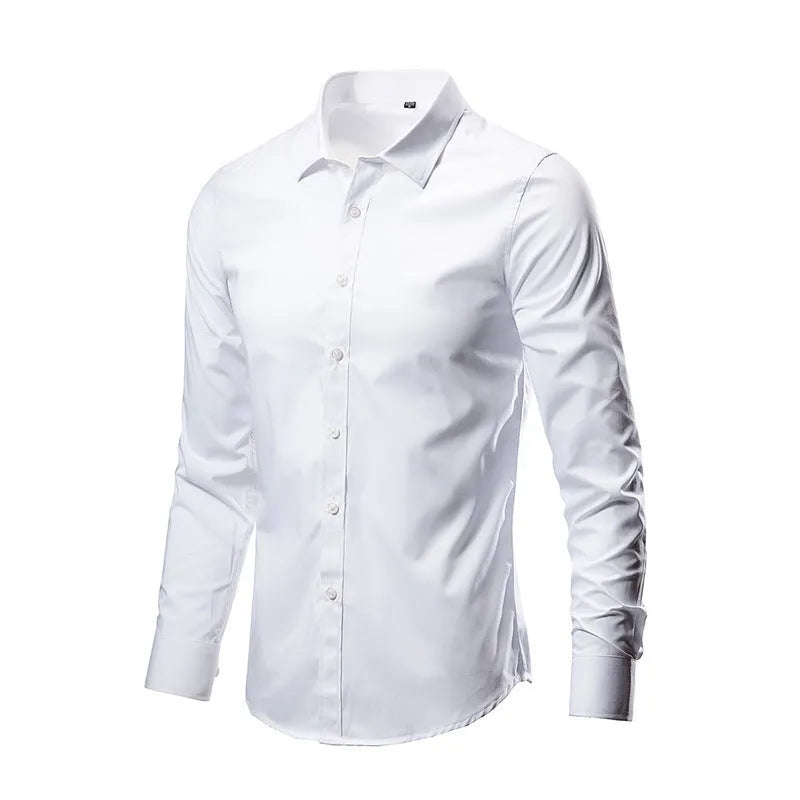 Man wearing a loose slim-fit linen long-sleeve shirt in a neutral colour.