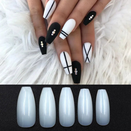 500 clear natural acrylic false nails in various sizes on a white background.