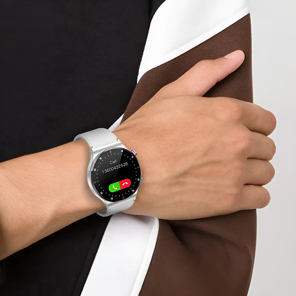 Smart Bluetooth call sports watch with 1.28 TFT screen, silicone wristband and 260mAh battery in black or silver