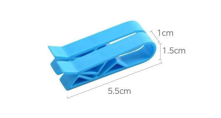 PP plastic non-slip clip for attaching a bin liner to the side of a trash can.