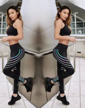 Women's milk silk workout leggings with printed pattern in black and white colour options