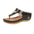 Women's wedge thong sandals with 3-5cm heel, PU upper, rubber sole, and metal decorative detail