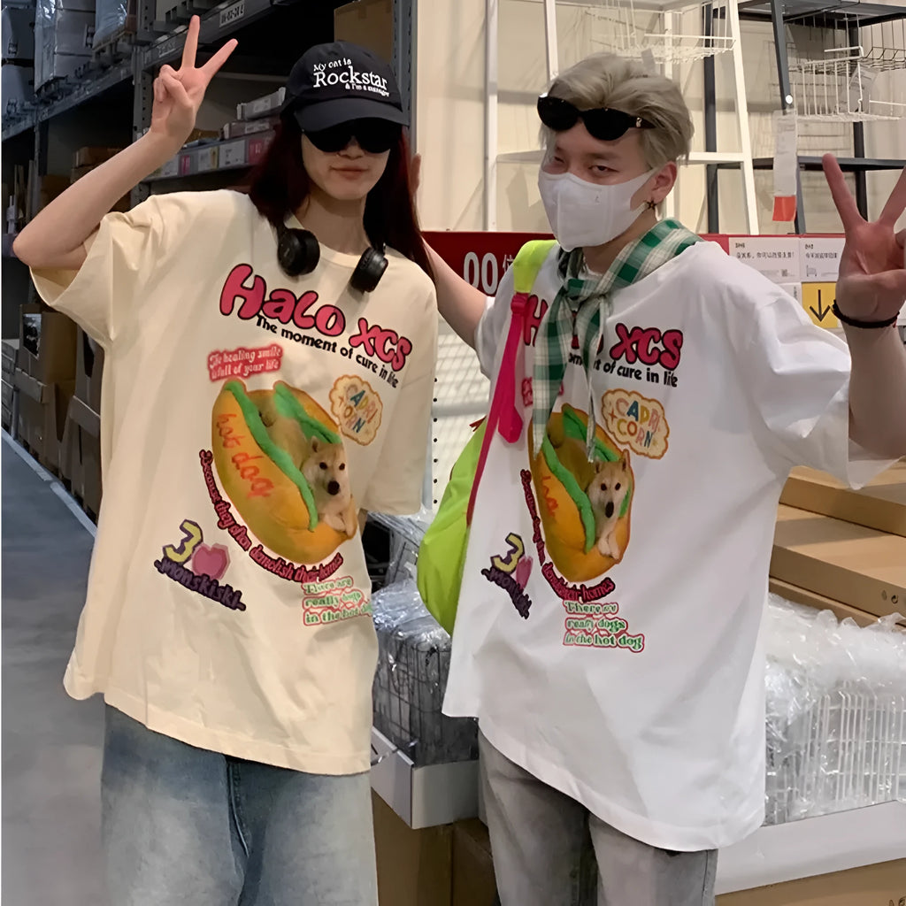 Cartoon hamburger dog printed cotton t-shirt in loose fit casual style with short sleeves