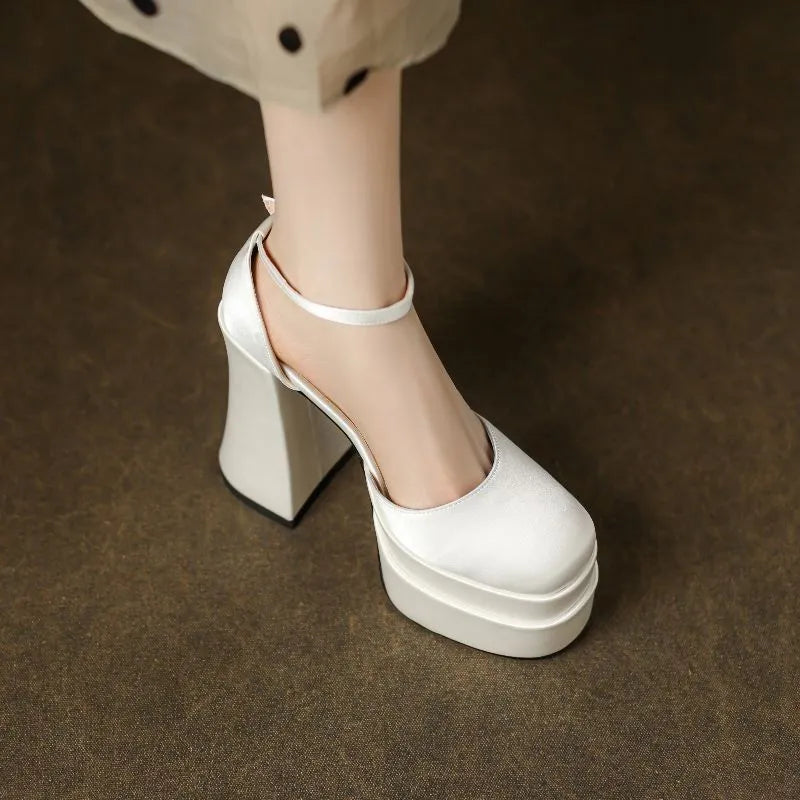 Women's white waterproof platform pumps with chunky 6-8cm heels and round toe design