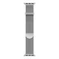 Stainless steel watch band for Apple Watch 1-8 SE Ultra in starlight colour on a wrist
