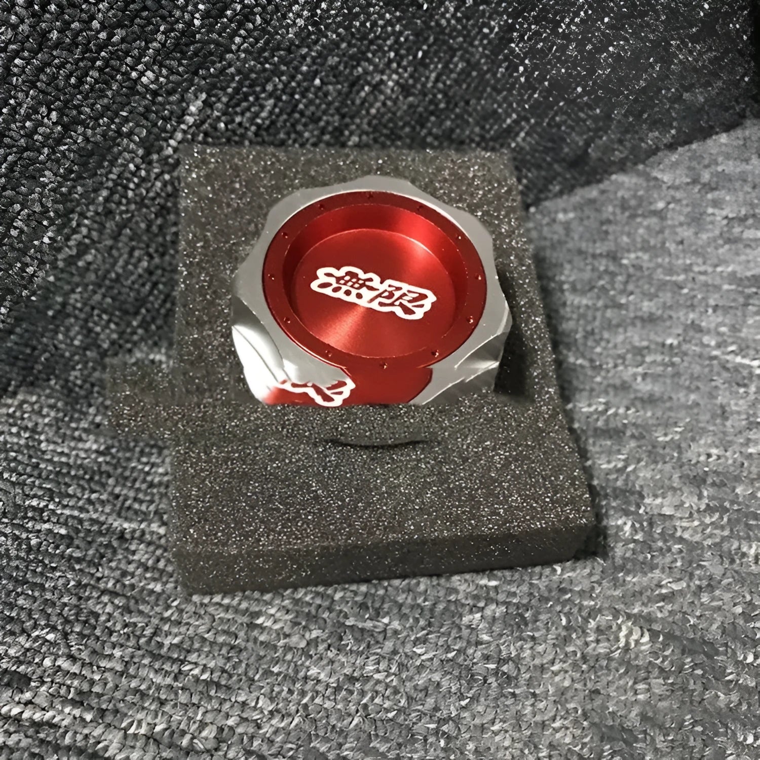 Aluminium alloy oil filter cap for Honda cars in red, blue, silver, black, purple, and gold colour options.