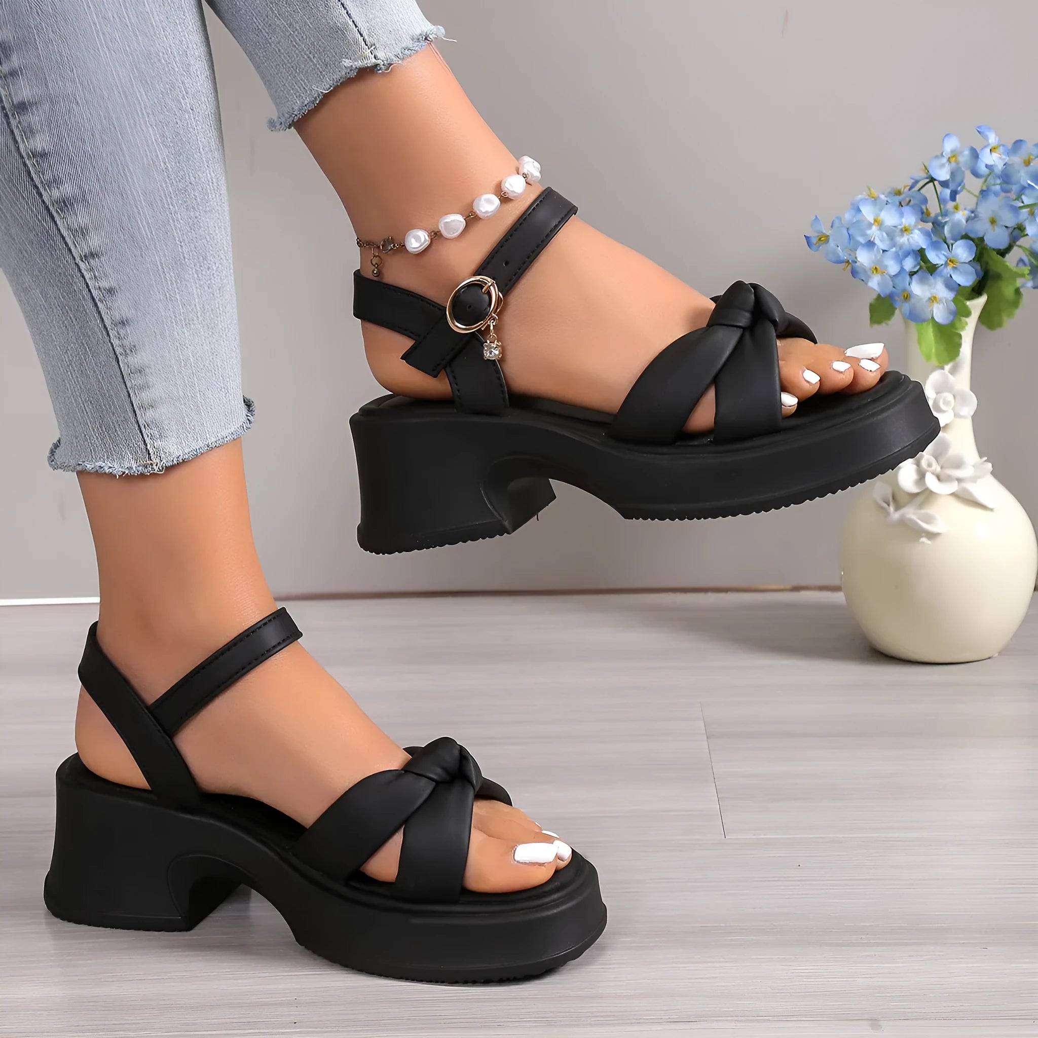 Thick heel black slippers with button fastening and round toe design