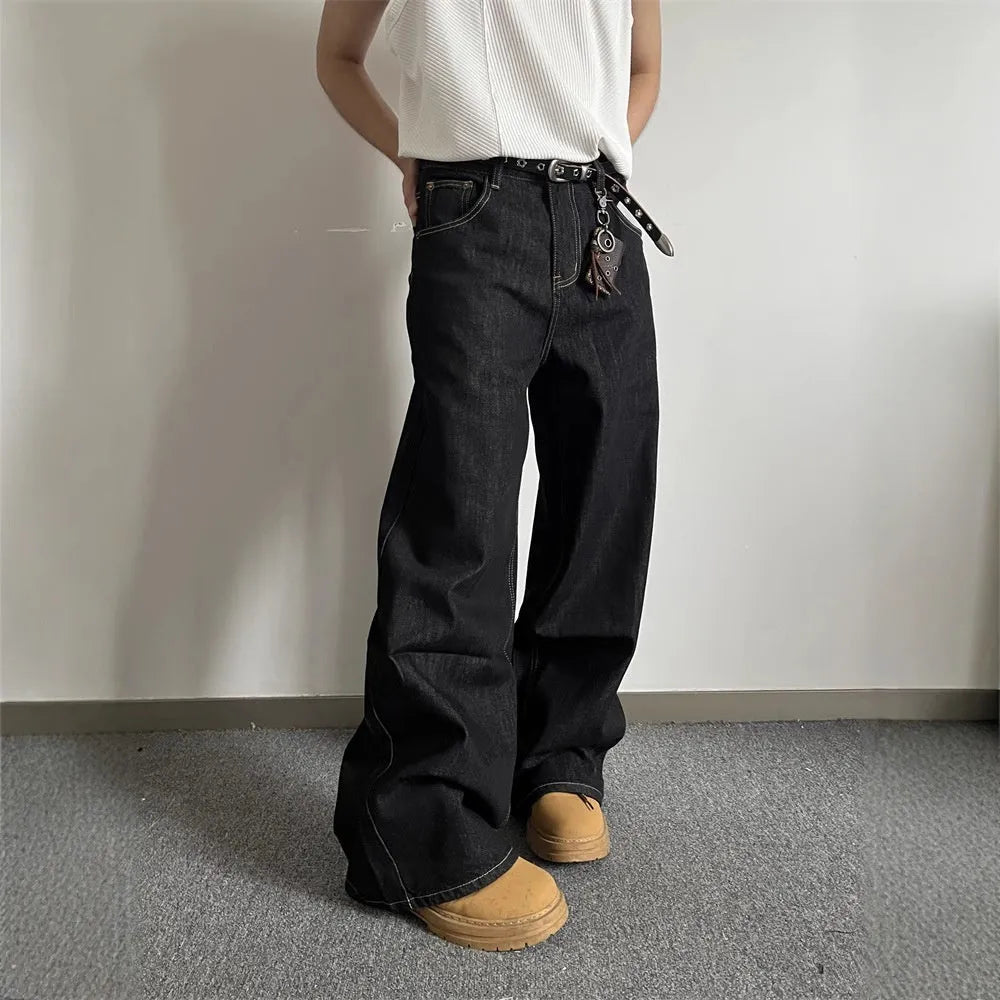 Black retro wide-leg jeans with straight-leg silhouette and mid-waist design