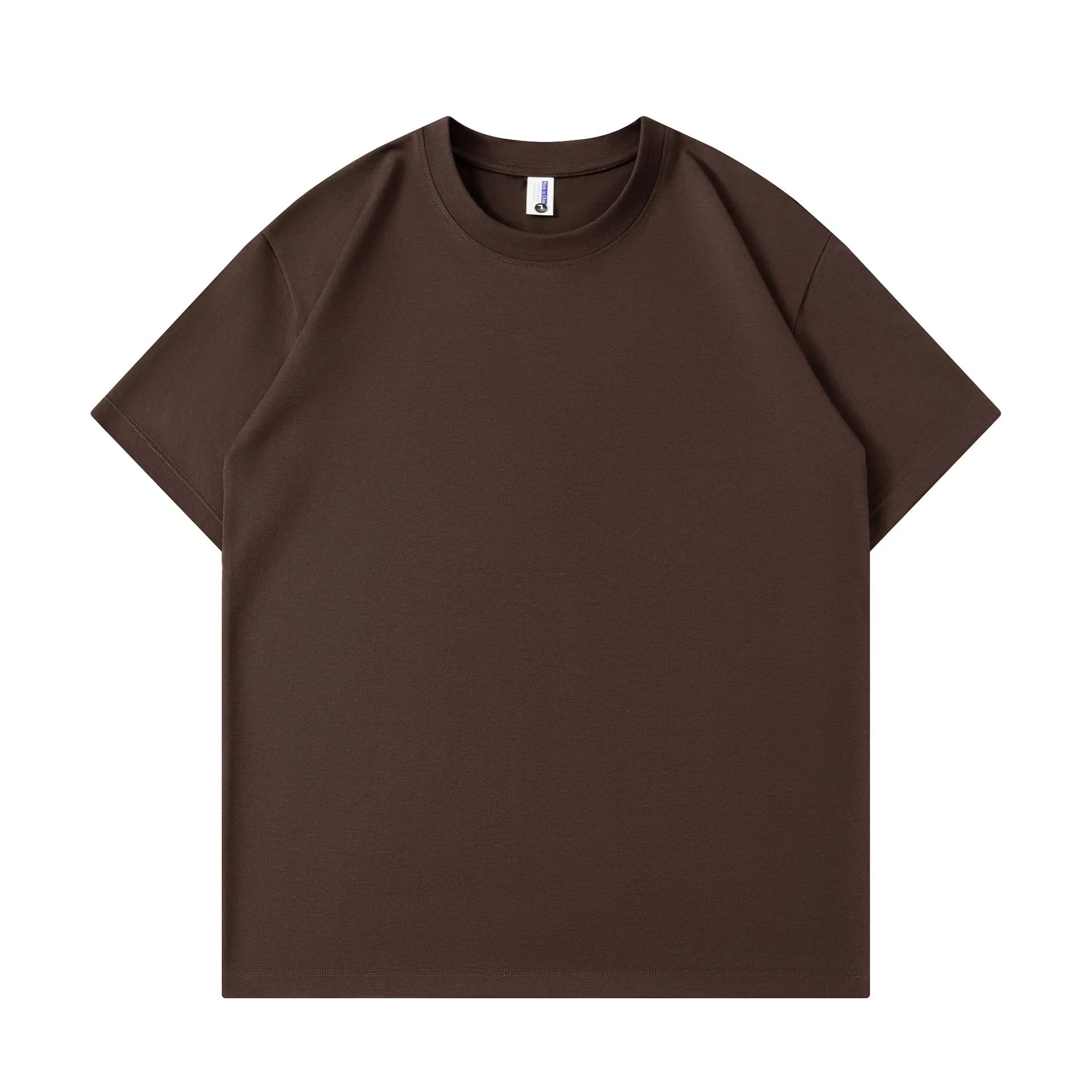 Unisex solid colour pure cotton loose fit short sleeve T-shirt in a leisure setting