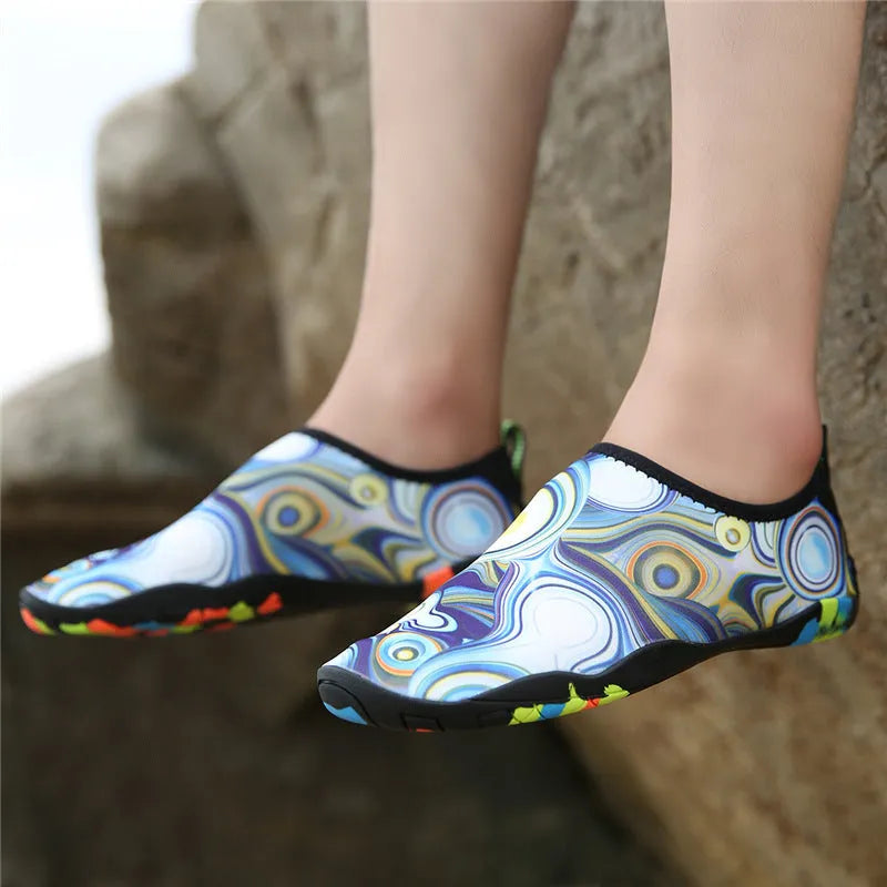 Lycra beach wading shoes in blue, black, pink, purple and camouflage colours for water activities