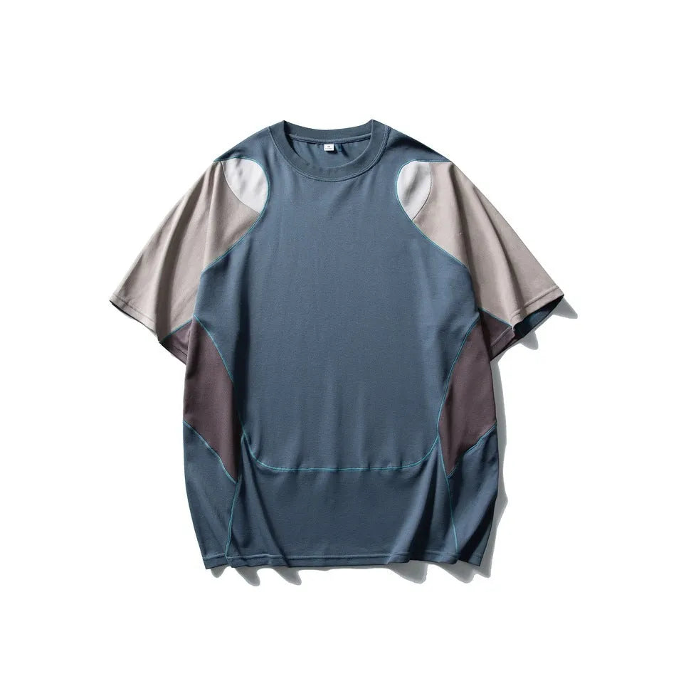 Men's loose fit cotton blend sports t-shirt in solid colour with short raglan sleeves.